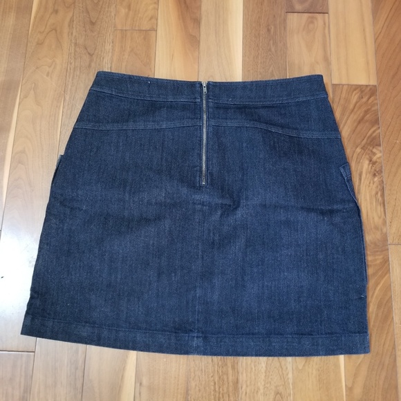 Loft patch pocket denim mini skirt - Picture 2 of 5
